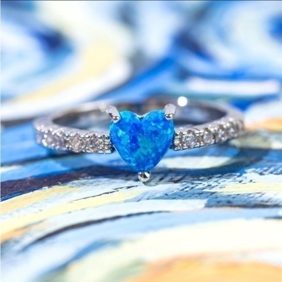 Beautiful Opalescent Ring By Fragrant Jewels From The Starry Night Collection 10$